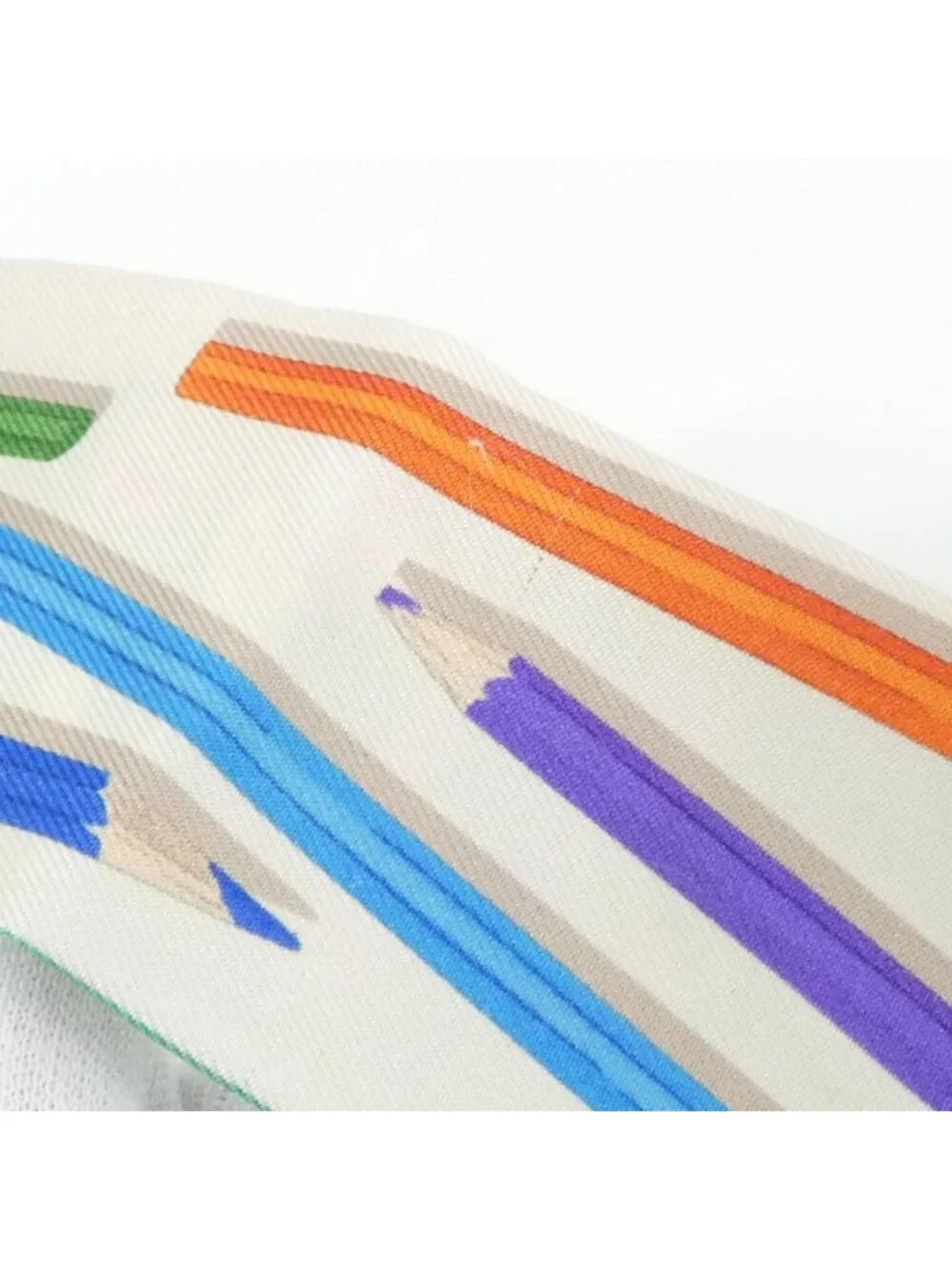 Hermes a Vos Crayons Twilly Scarf
